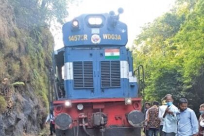 Inquiry launched into derailment of Amaravati Express