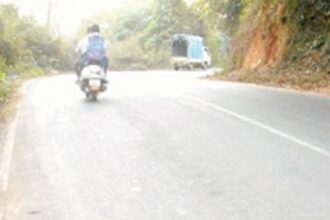 Install signboards near Sneha Mandir at Bandora