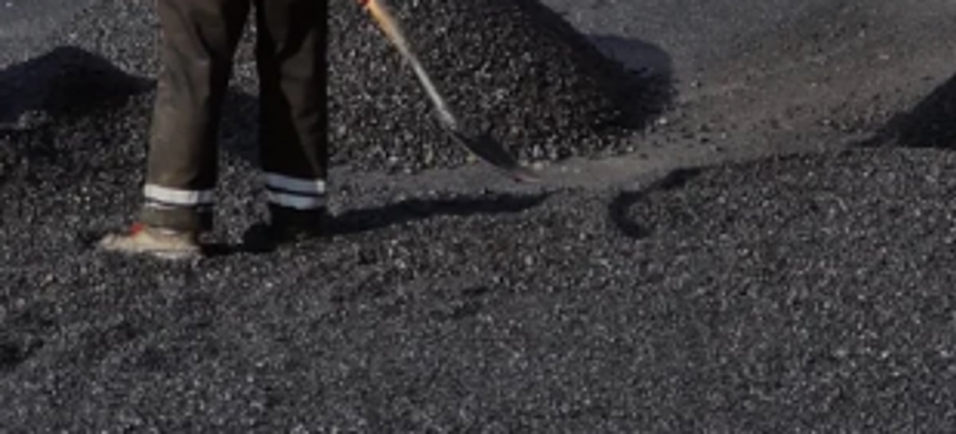 Inter-departmental coordination needed when roads are hot-mixed 1 Inter-departmental coordination needed when roads are hot-mixed