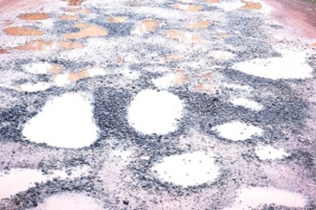 Internal Benaulim roads resemble Martian surface