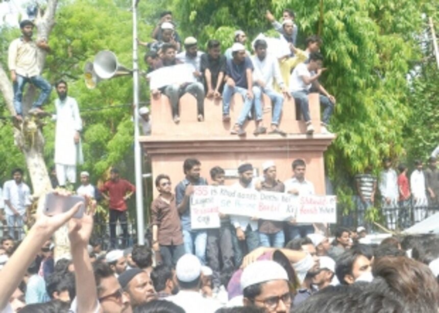 Internet services suspended in Aligarh