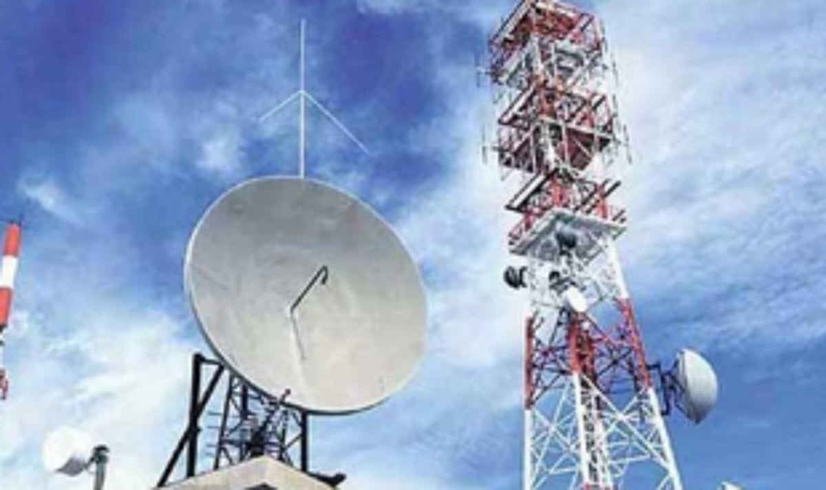 Intranet facility only way forward  for online education: Kamat