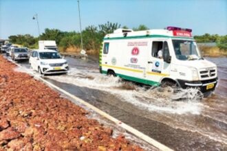 Inundation adds to commuters’ woes exiting Atal Setu Bridge