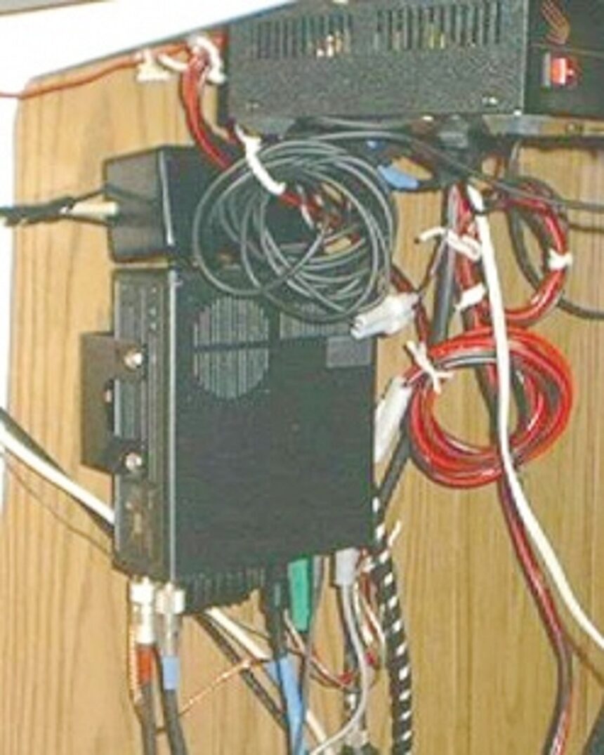Irate BSNL customers create a buzz at Margao 1 Irate BSNL customers create a buzz at Margao