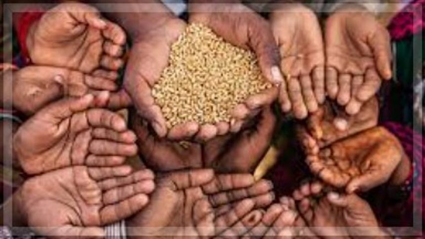Is Poverty Really Declining in a Progressing India? Examining the Contradictions 1 Is Poverty Really Declining in a Progressing India? Examining the Contradictions