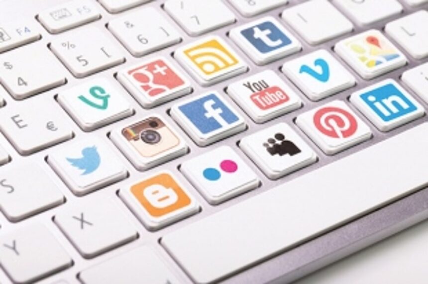 Is he alive or dead? Go online to see status 1 Is he alive or dead? Go online to see status