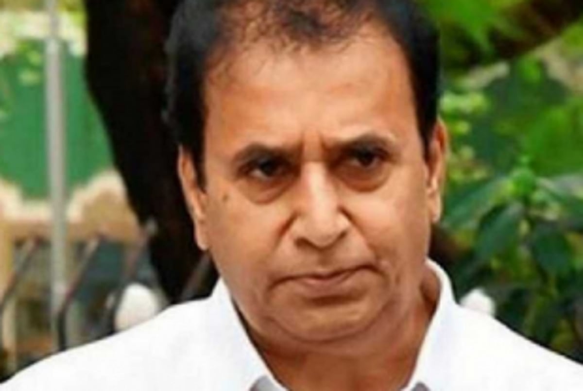 Is it time for Maharashtra HM to go home?