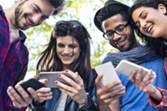 Is social media de-tox, unreal & as virtual as the medium itself?