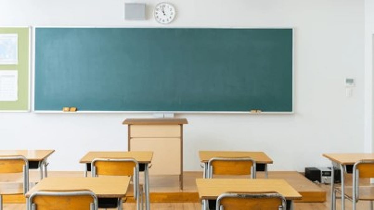 Israel: Teacher Dismissed After Admitting Sexual Relations With Students