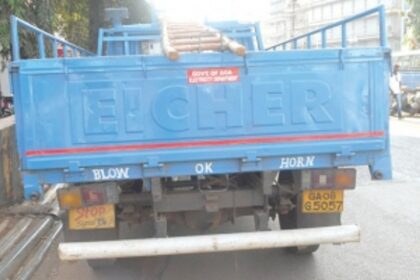 Issue challans to Government vehicles too
