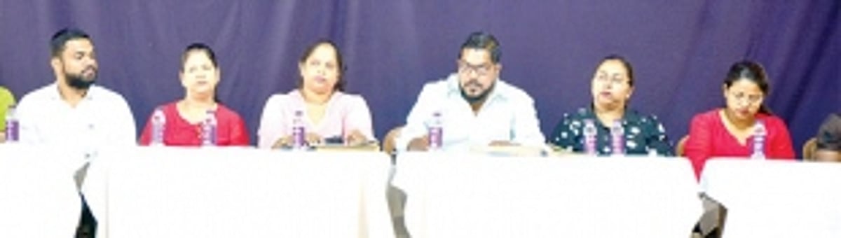 Issues of garbage, drains discussed  at Agasaim gram sabha