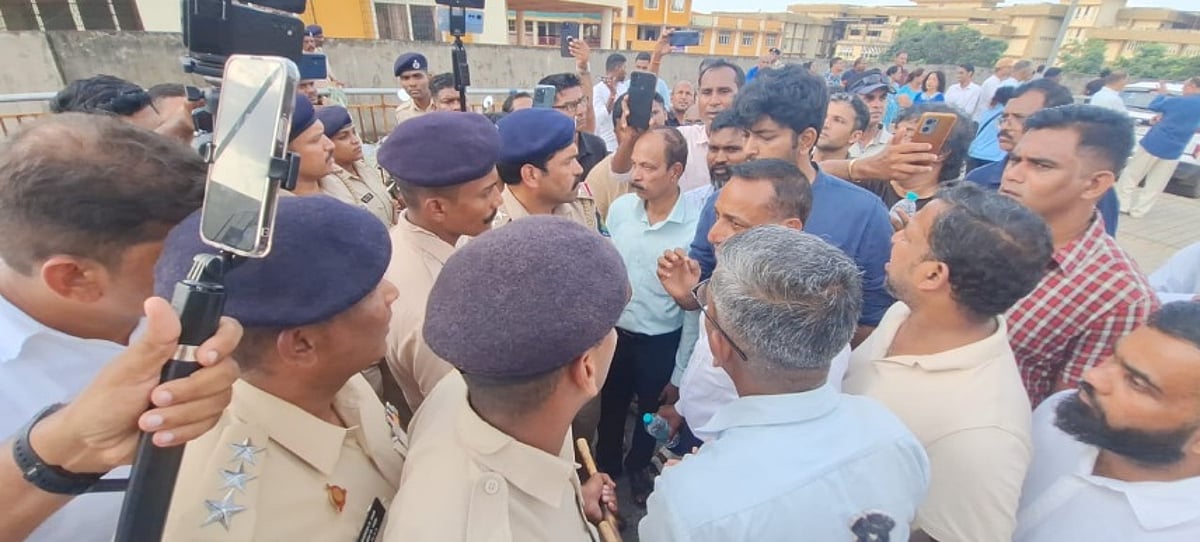 It is a shame that a sitting CM was booed by Goans: Activists