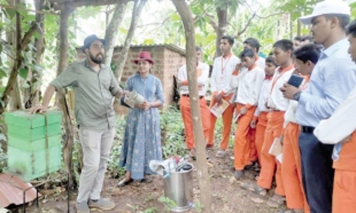 It takes two to greener yields