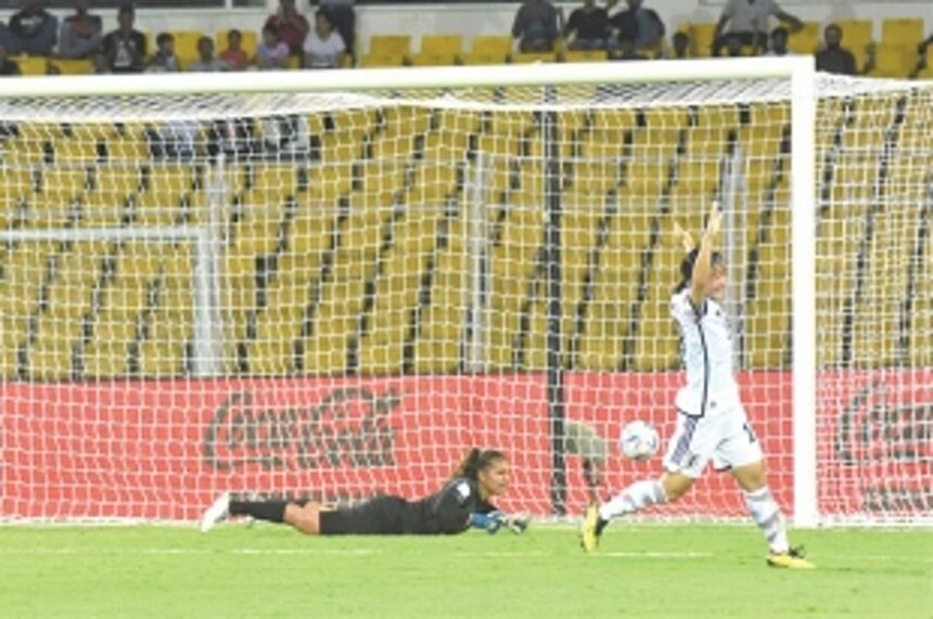 JAPAN KNOCK OUT FRANCE