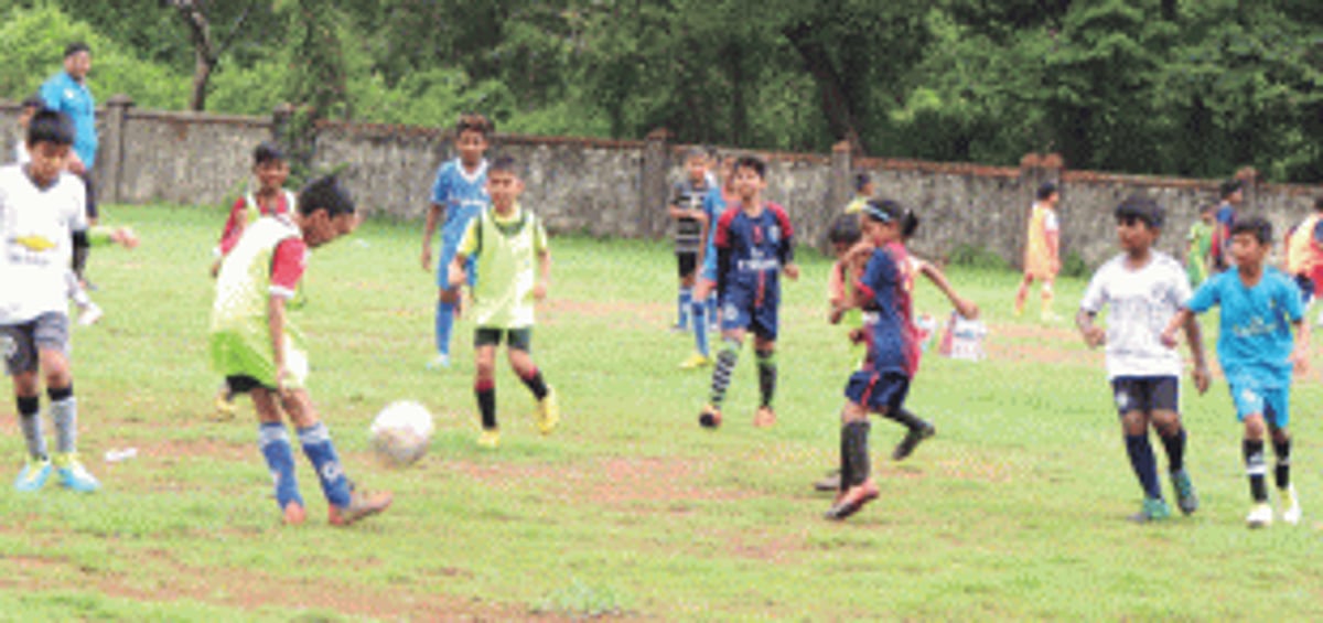 JUNIOR HERALD INSTILS THE SKILLS OF FOOTBALL