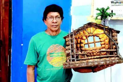 Jacinto Sequeira’s wooden cribs make for a delightful nativity scene