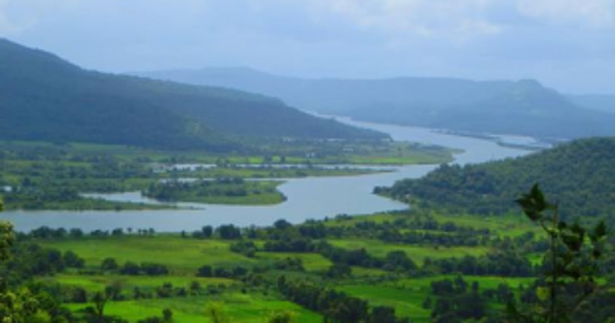 Janshatabdi, Tejas cancelled, few diverted