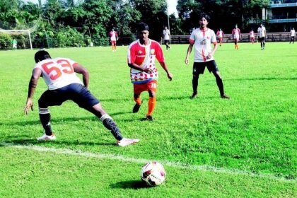 John guides Futebal Club YFA
to collect full points