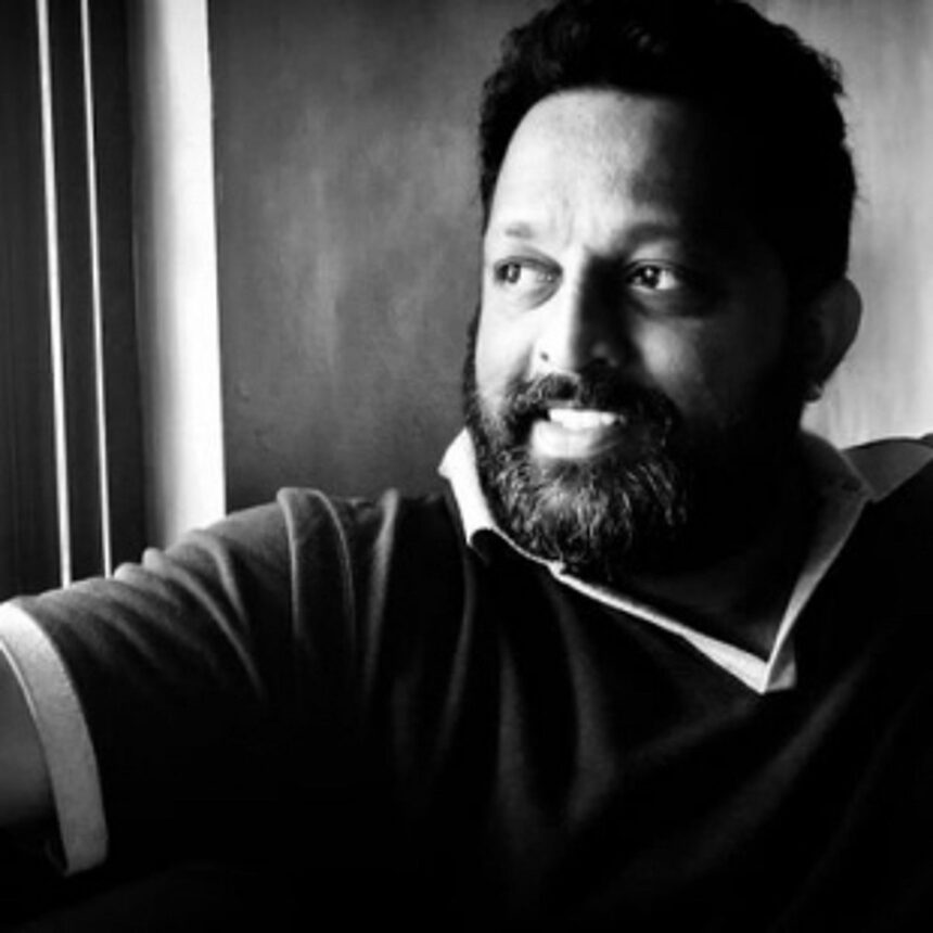 Journalist probing possible sand smuggling story threatened, 2 booked