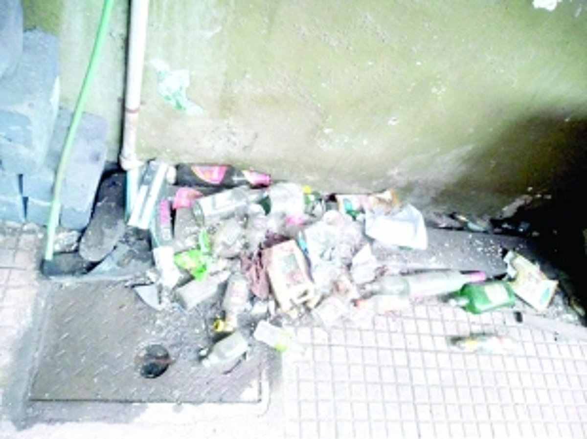 Junta House in deplorable condition