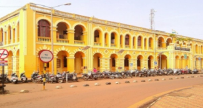 Just Rs 10? MMC to re-verify their shops rent 1 Just Rs 10? MMC to re-verify their shops rent
