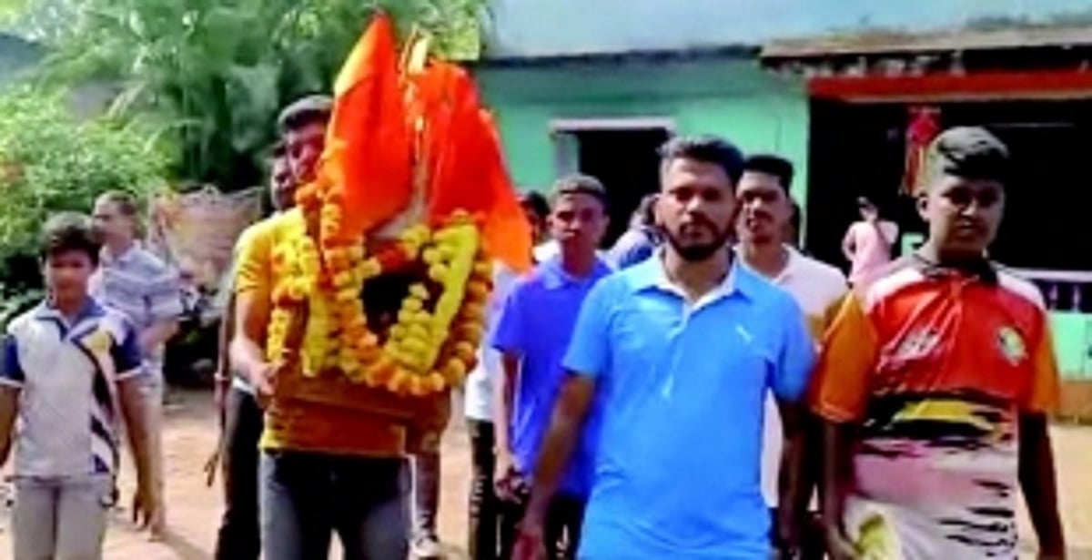 KEEPING TRADITION ALIVE: Youth  celebrate Dhendlo festival at Sanvordem