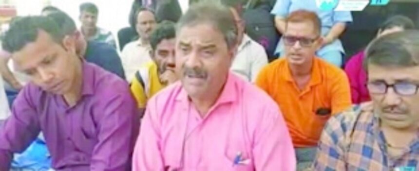 KTC employees demand arrears, restoration of scrapped buses