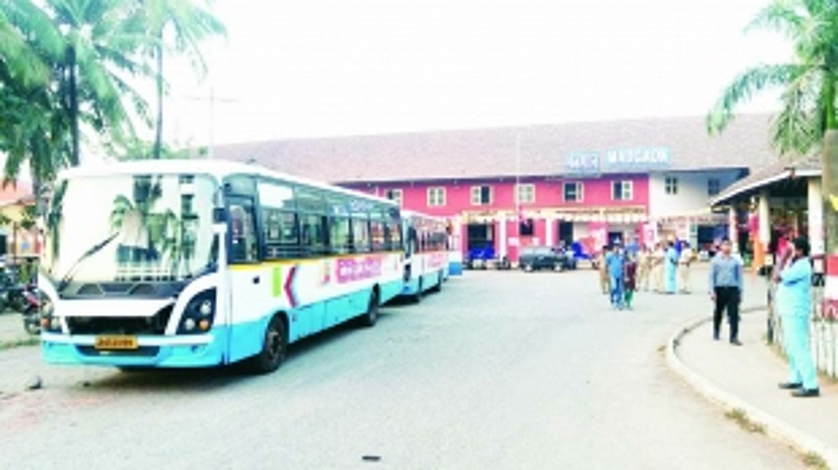 KTC, private buses rescue office-goers and students
