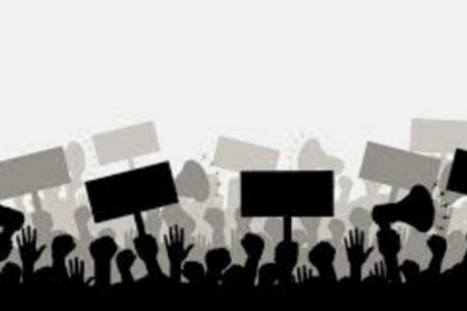 KTCL Employees Protest in Porvorim, Serve Strike Notice Over Salary Arrears and Demands