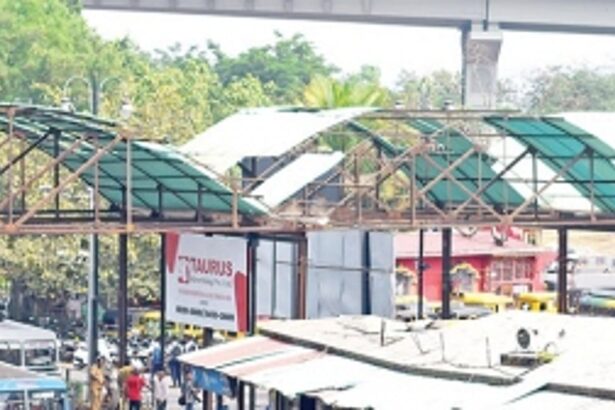 KTCL bus stands on crutches