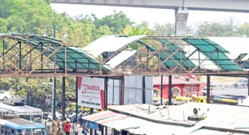 KTCL bus stands on crutches