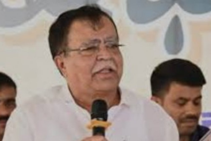 Karnataka Minister Reveals Two Failed Honey-Trap Attempts, Calls for Investigation