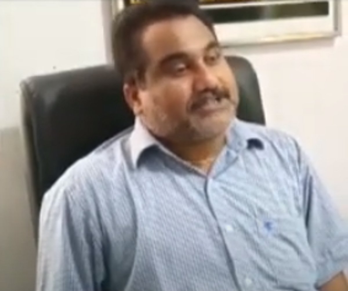 Kavlem VP inspects house constructed in NDZ at Dhumre