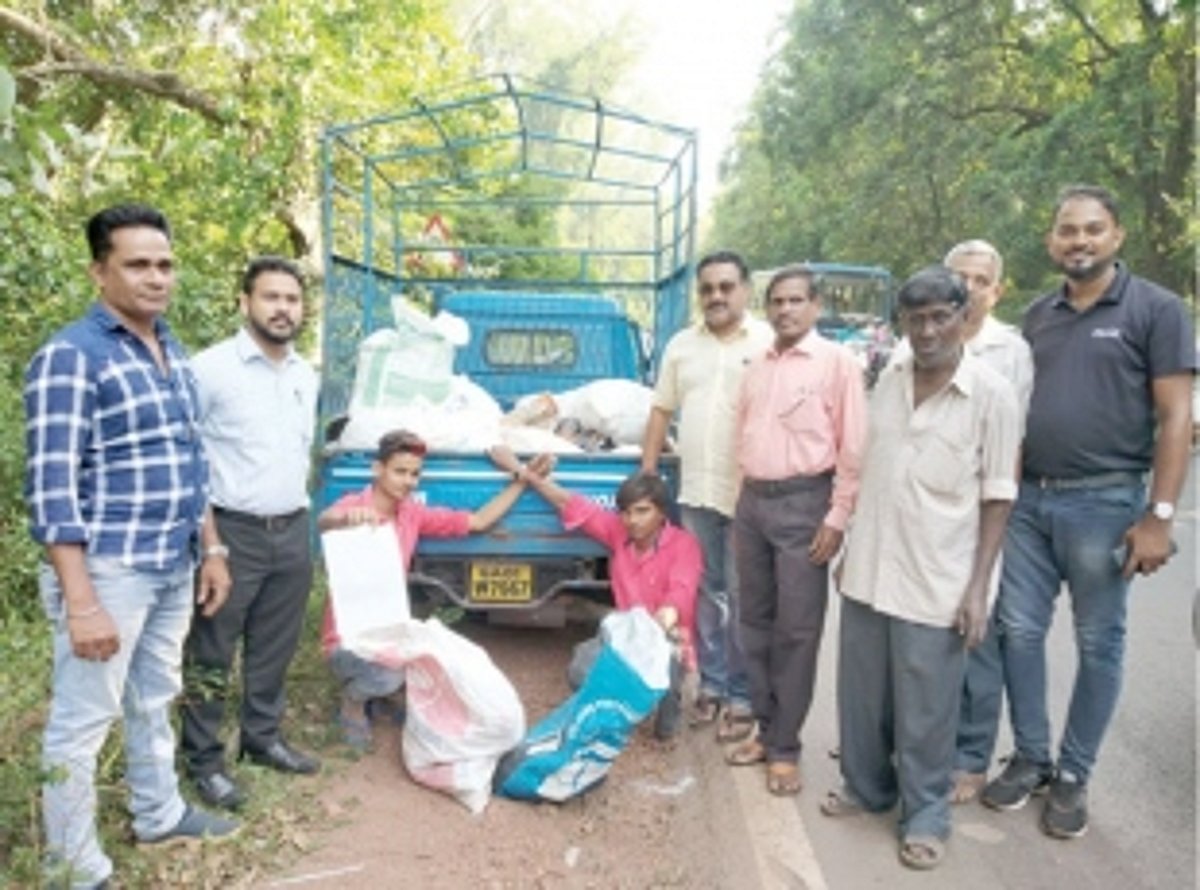 Kavlem p’yat fines businessman  for dumping garbage in village
