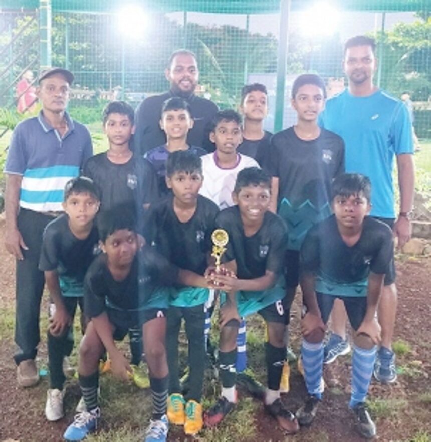 Kaykee YC lift Friendship Cup 1 Kaykee YC lift Friendship Cup