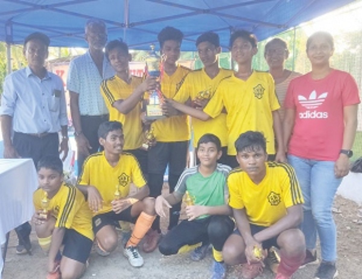 Kaykee lift Friendship Cup