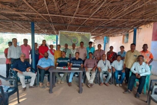 Kerala Biodiversity Board interacts with local Vakhdalis of Gulem