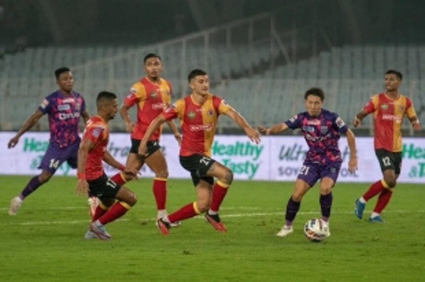 Kerala Blasters FC produce all-round effort to pip East Bengal FC 2-1, in an edge of the seat encounter 1 Kerala Blasters FC produce all-round effort to pip East Bengal FC 2-1, in an edge of the seat encounter