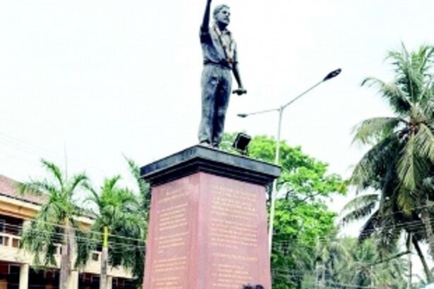 Kerala fisherman paddles all the way to Goa for ocean conservation