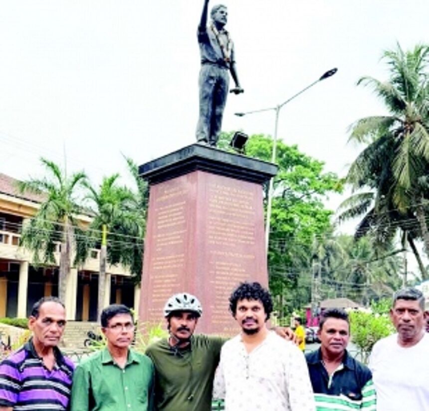 Kerala fisherman paddles all the way to Goa for ocean conservation