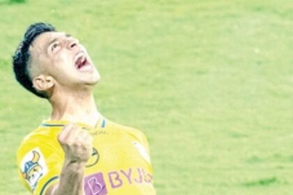 Kerala take upper hand over Jamshedpur