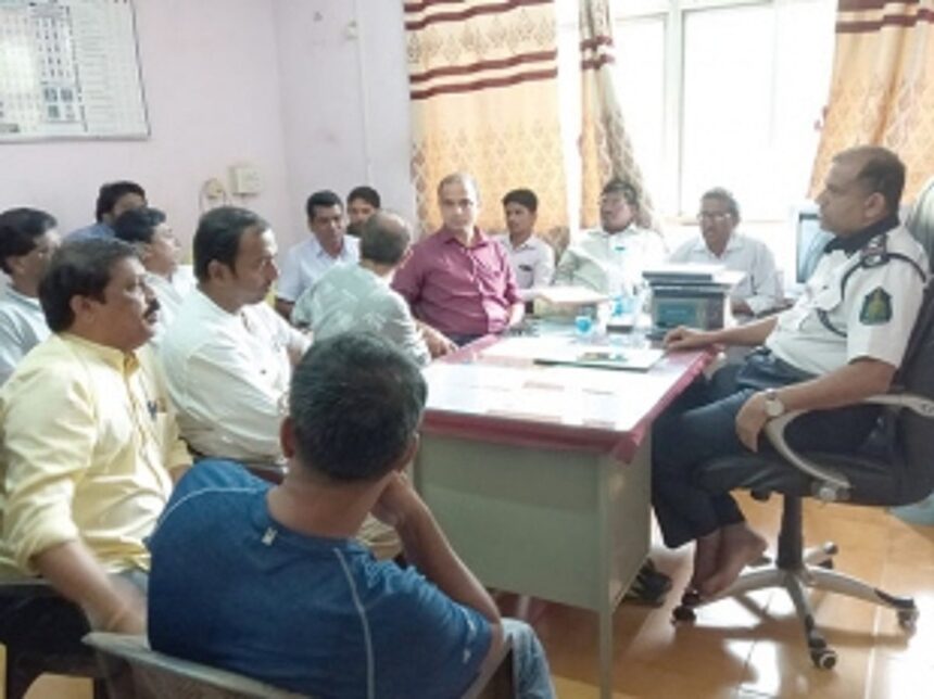 Kerya locals confront traffic  PI over highway parking