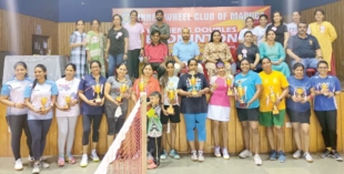 Ketki-Uma win women’s double badminton tournament