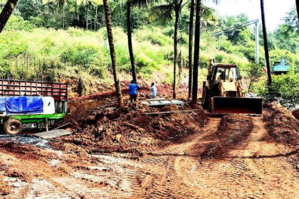 Key officials absent, Mollo land survey a damp squib