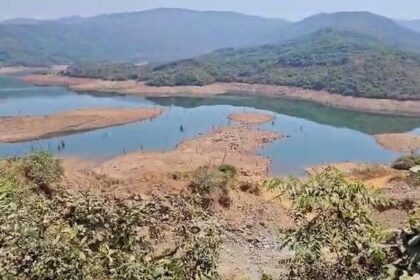 Khanayale Villagers' Chain Hunger Strike Continues Over Quarrying and Blasting Concerns