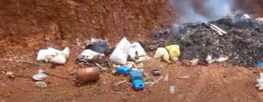 Khandepar MRF site used for burning waste  Plastic waste being burnt at Khandepar MRF