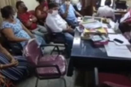 Khariwado residents want area  to be de-notified in 24 hours