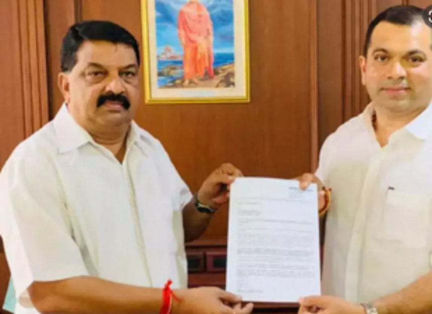 Khaunte resigns as an Independent MLA