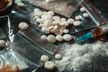 Khaunte slammed for silence over Naik’s statement on drugs