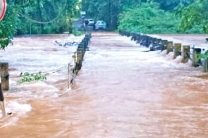 Khusawati river swells dangerously